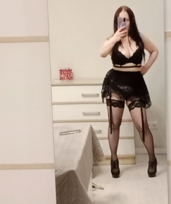 Изысканная шатенка с упругой фигурой приглашает на чашечку кофе в свою сказочную квартиру. Горячие объятия и страстные поцелуи гарантированы. Помогу тебе отвлечься от рутины и окунуться в мир удовольствий. 1194, 39 лет